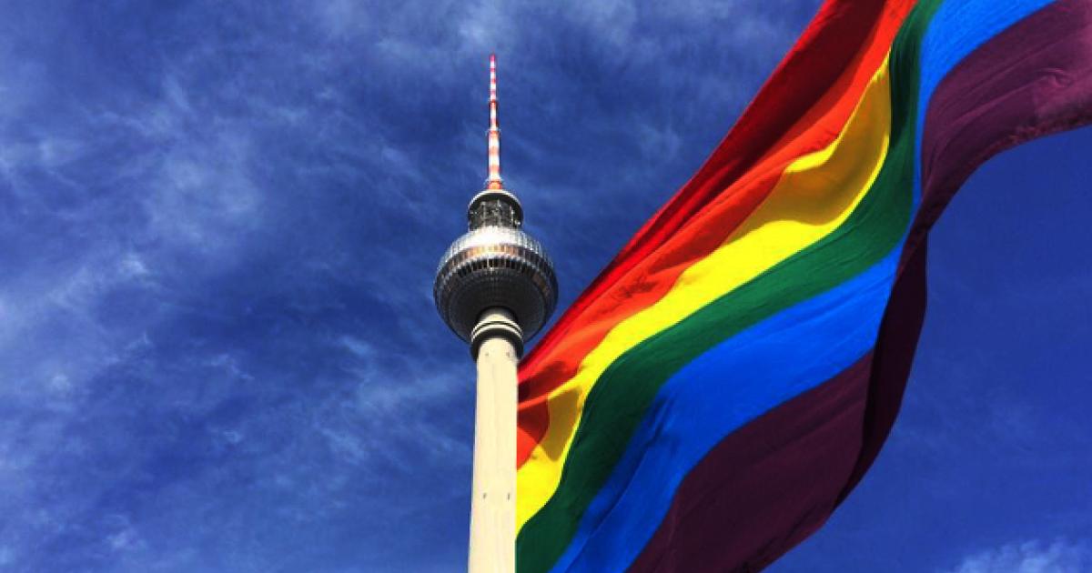 Großärschige Nutte Geht Mit Einem Geliebten Direkt Zur Sache Großärschige Nutte Geht Mit Einem Geliebten Direkt Zur Sache